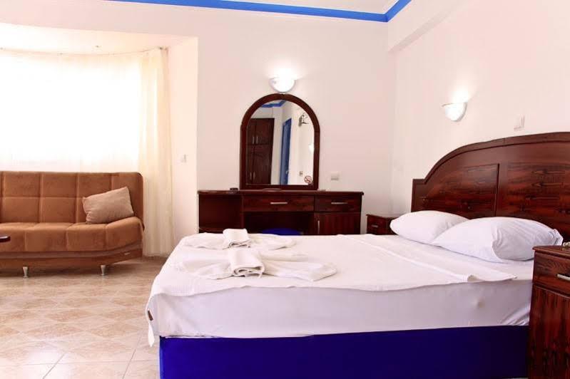 Kerim Otel フェティエ エクステリア 写真